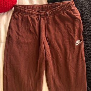 Nike sweatpants size large